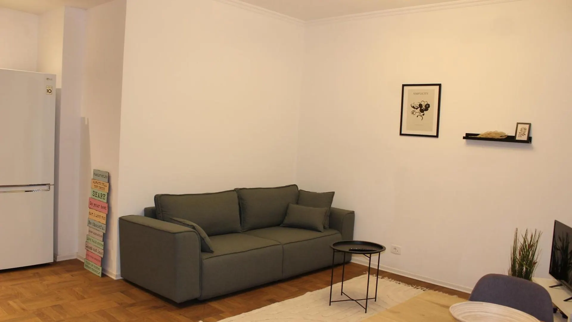 Simplicity Apartment Tirana Albania