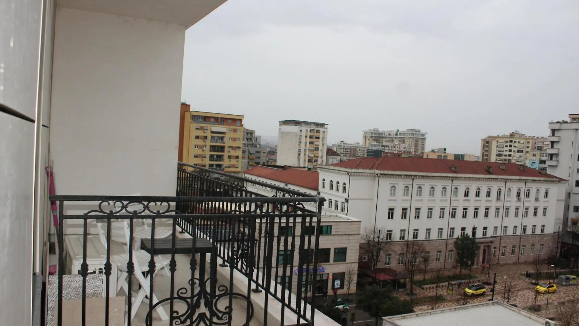 Simplicity Apartment Tirana Albania